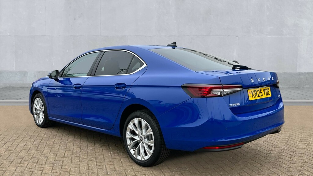 Skoda Superb Superb 2.0 Tdi 193 Se L 4X4 Dsg KR25VDE Blue #3
