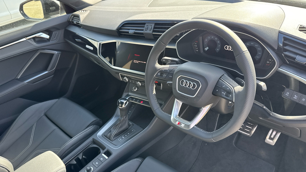 Audi Q3 Q3 35 Tfsi Black Edition S Tronic 20 Alloy LM75AOU Black #6