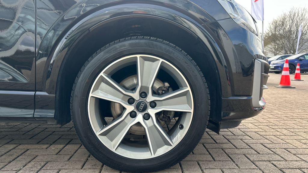 Audi Q2 Q2 1.6 Tdi S Line S Tronic Black #5