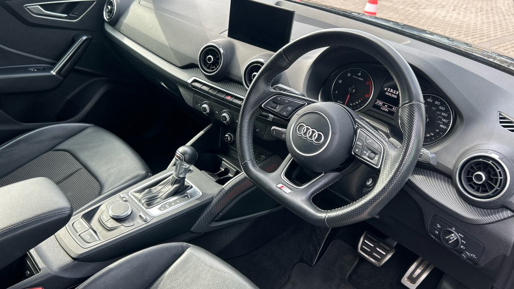 Audi Q2 Q2 1.6 Tdi S Line S Tronic Black #6