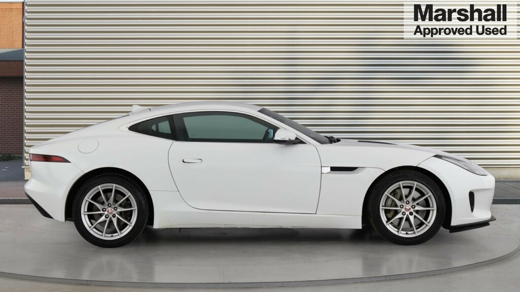 Jaguar F-Type F-type 2.0 R-dynamic VX67KBF White #2