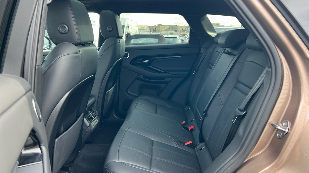 Land Rover Range Rover Evoque Range Rover Evoque 1.5 P270e Aut KS74SDZ Brown #4