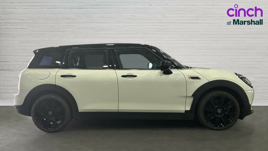 Mini Clubman Clubman 1.5 Cooper Exclusive Premium 6Dr BC23FYV White #2