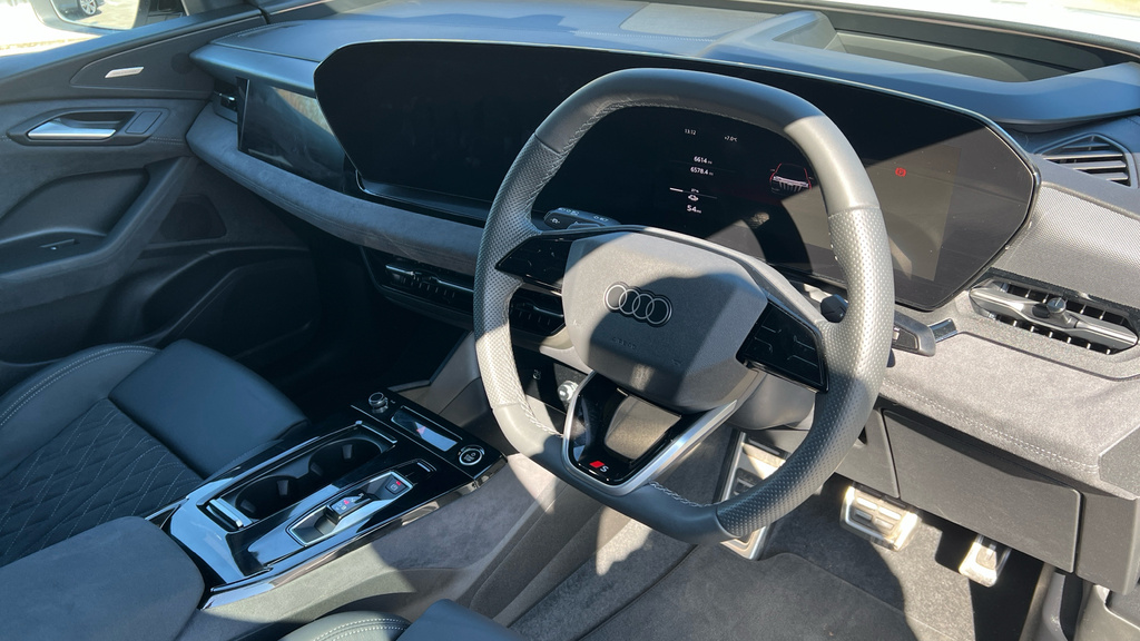 Audi Q6 E-Tron Q6 185Kw 83Kwh Edition 1 KN75XRL White #6