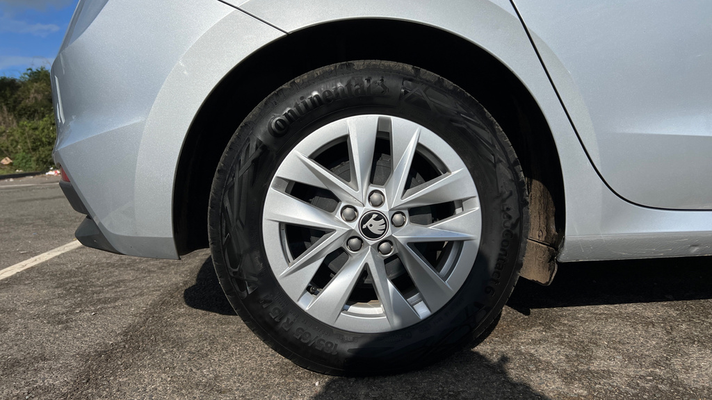 Skoda Fabia Fabia 1.0 Tsi Se Edition GL25OSF Silver #5