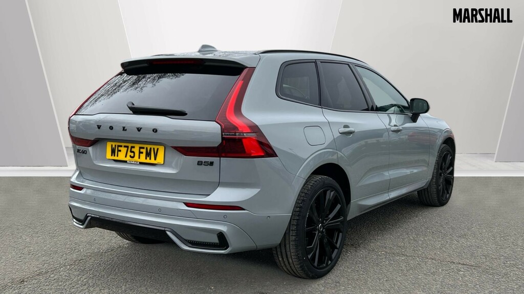Volvo XC60 Xc60 2.0 B5p Plus Black Edition Awd Geartronic WF75FMV Grey #2