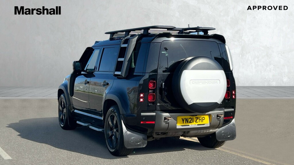 Land Rover Defender 110 Defender 3.0 D300 X-dynamic Hse 110 YN21ZHP Black #2