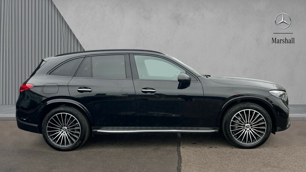 Mercedes-Benz GLC Class Glc 300D 4Matic Amg Line Premium 9G-tronic KN75WKR Black #4