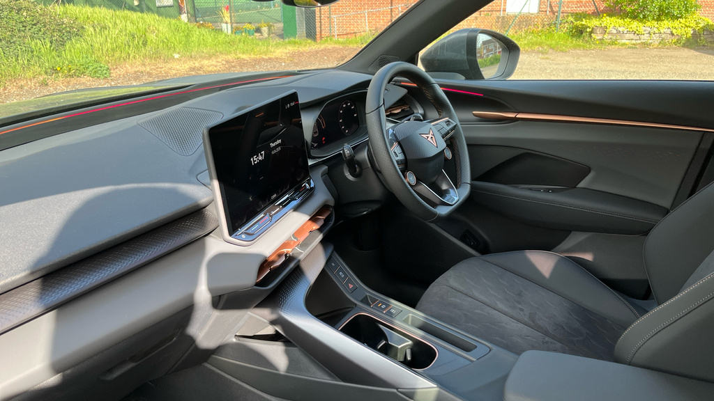 Cupra Terramar Terramar 1.5 Etsi 150 V2 Dsg Grey #2