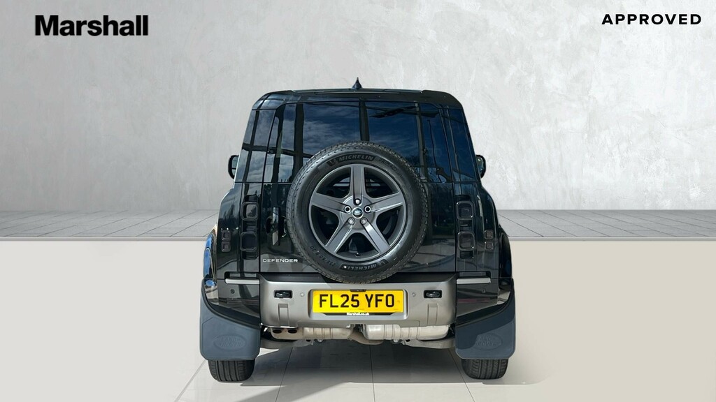 Land Rover Defender 90 Defender 3.0 D250 X-dynamic Se 90 FL25YFO Black #6