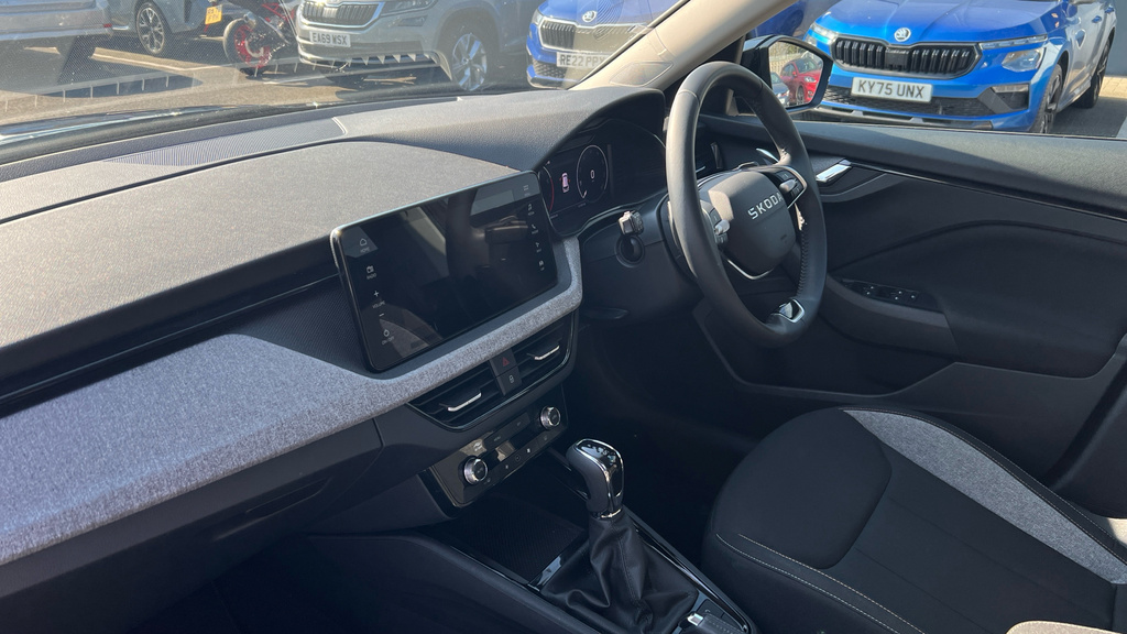Skoda Kamiq Kamiq 1.0 Tsi Se Edition Dsg GL25ZBP Black #2