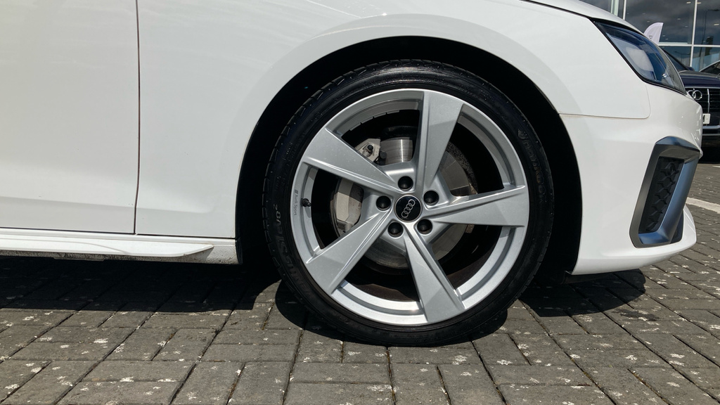 Audi A4 Avant A4 40 Tfsi 204 S Line S Tronic AX73KNH White #5