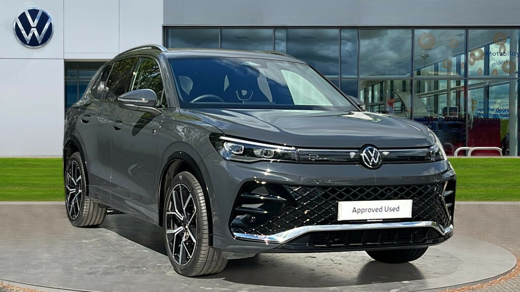 Volkswagen Tiguan Tiguan 1.5 Etsi 150 R-line Dsg Grey