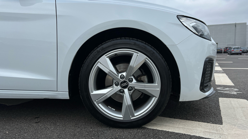 Audi A1 A1 30 Tfsi 110 Sport S Tronic WH23KLX White #5