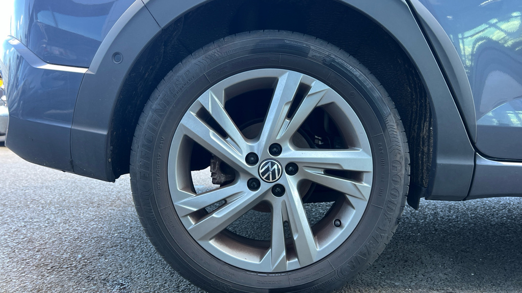 Volkswagen Taigo Taigo 1.5 Tsi 150 R-line Dsg Grey #5