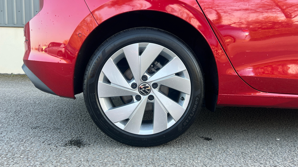Volkswagen Golf Golf 1.5 Tsi Match MM75HZP Red #5