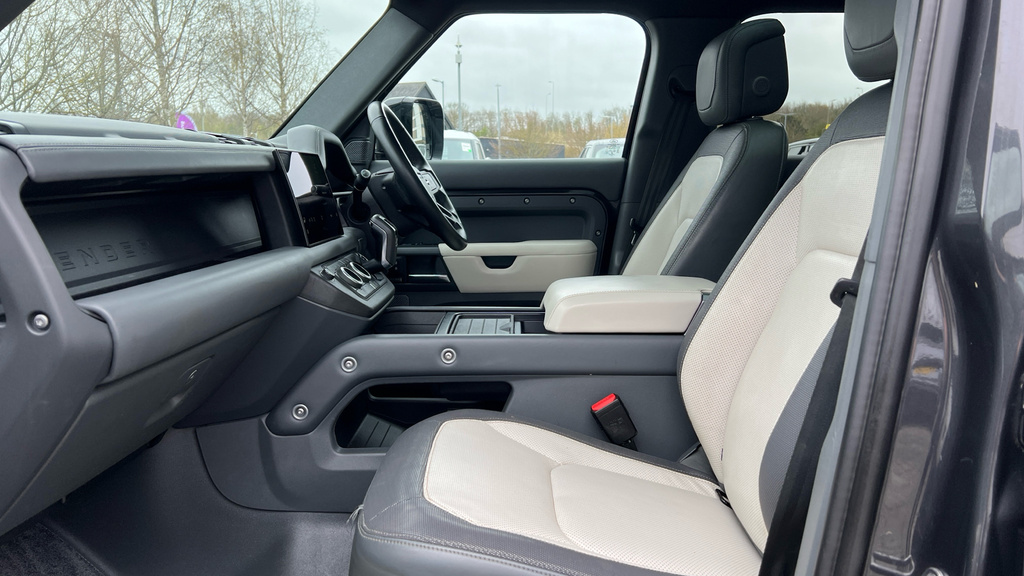 Land Rover Defender 110 Defender 2.0 P400e X-dynamic Hse 110 OY23AOJ Grey #3