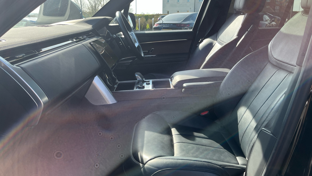 Land Rover Range Rover Range Rover 3.0 P440e Hse YK23UYU Black #3