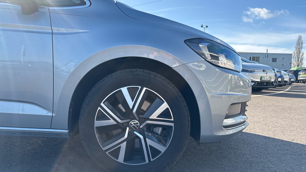 Volkswagen Touran Touran 1.5 Tsi Evo Sel Dsg Silver #5