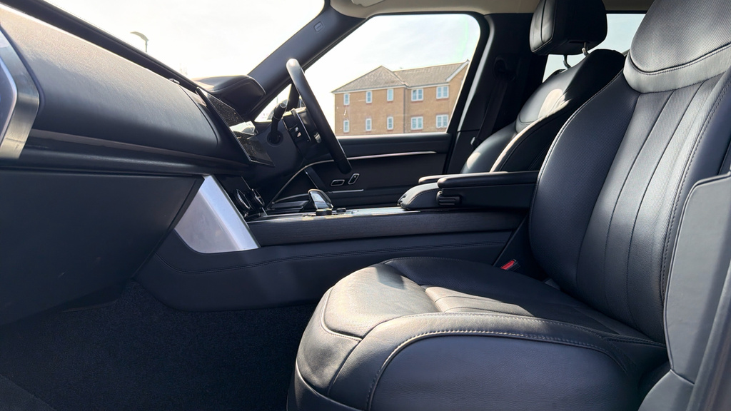 Land Rover Range Rover Range Rover 4.4 P530 V8 First Edition ML73PDK Grey #3