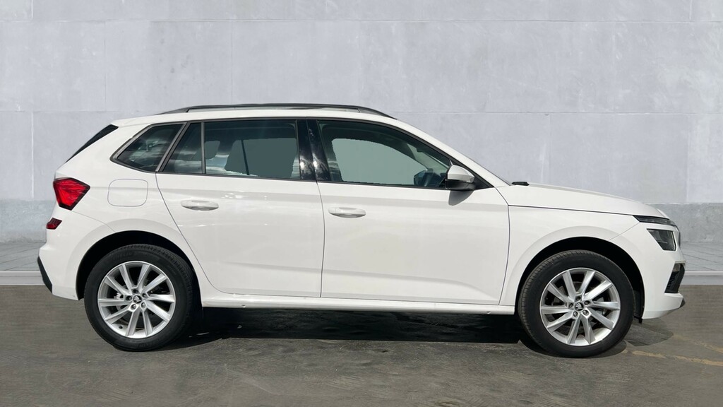 Skoda Kamiq Kamiq 1.0 Tsi 95 Se Edition DF25OBB White #4