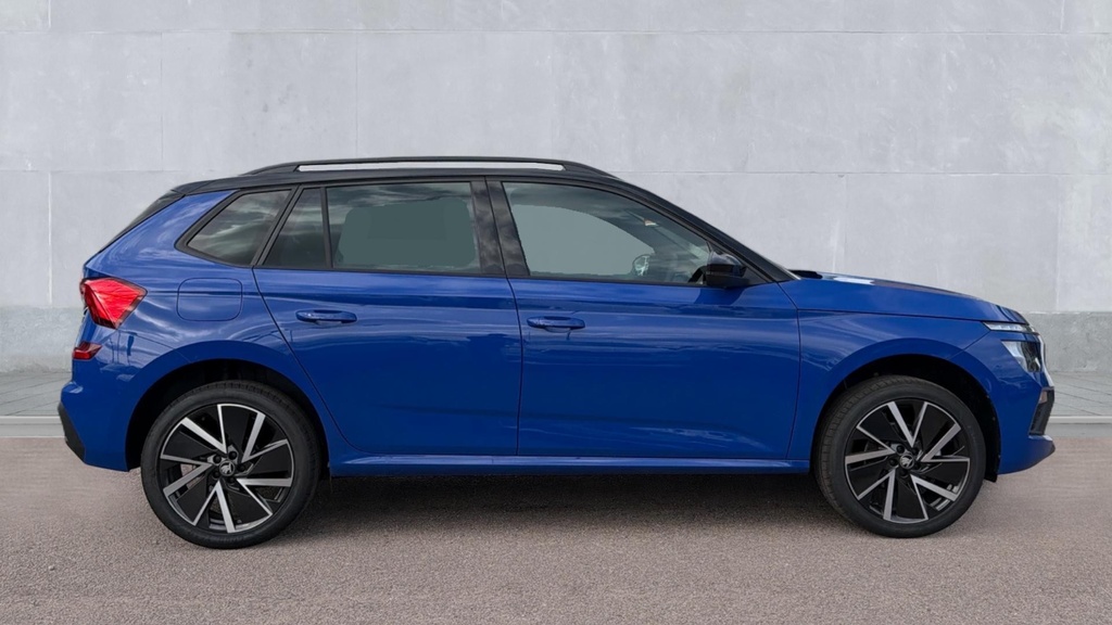 Skoda Kamiq Skoda Kamiq Hatchback 1.0 Tsi Design Edition D EF75VTZ Blue #4