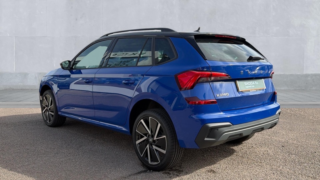 Skoda Kamiq Skoda Kamiq Hatchback 1.0 Tsi Design Edition D EF75VTZ Blue #3