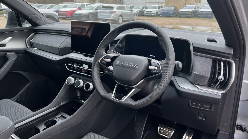 Skoda Kodiaq Kodiaq 1.5 Tsi Iv 204 Sportline Dsg KR75PTO Silver #6