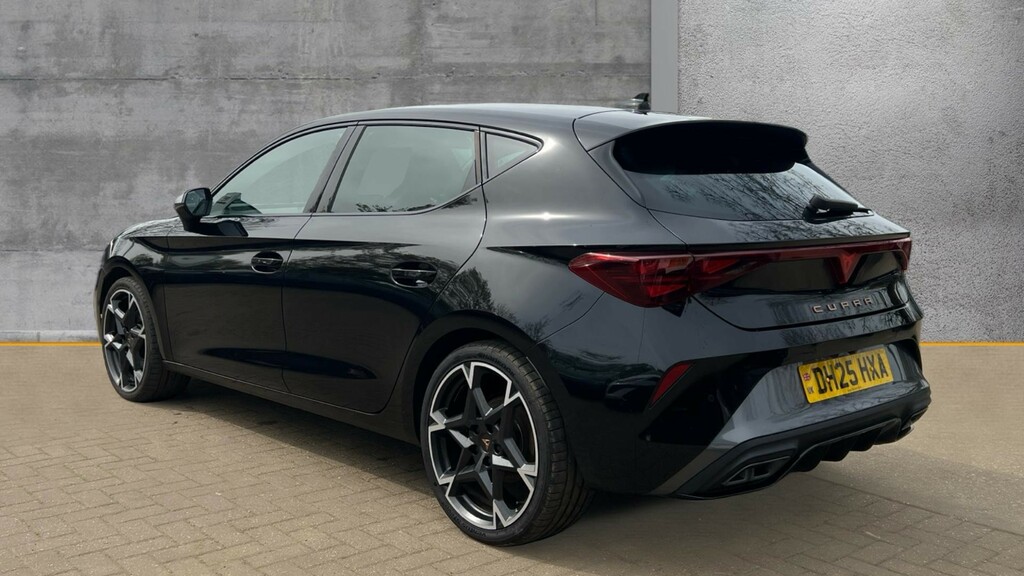 Cupra Leon Leon 1.5 Etsi 150 V2 Dsg DH25HXA Black #3