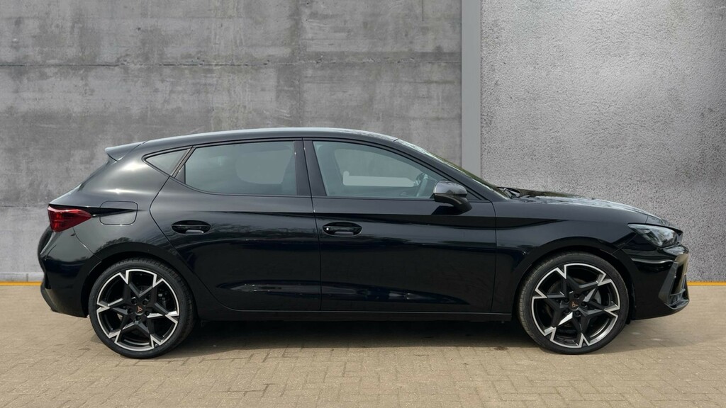 Cupra Leon Leon 1.5 Etsi 150 V2 Dsg DH25HXA Black #4