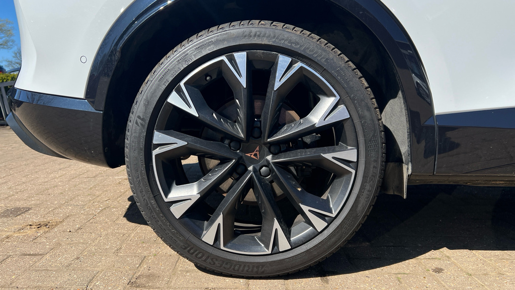 Cupra Formentor Cupra Formentor Estate 1.5 Ehybrid 272 Vz2 Dsg KR75YKO White #5