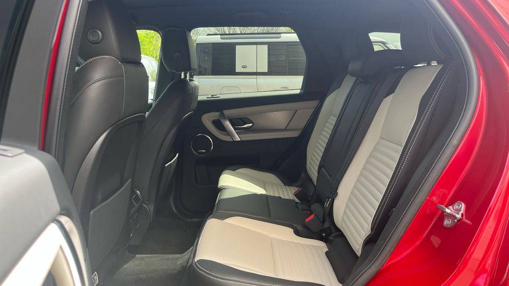 Land Rover Discovery Sport Discovery Sport 2.0 D200 Dynamic Hse 7 S KM74YNJ Red #4