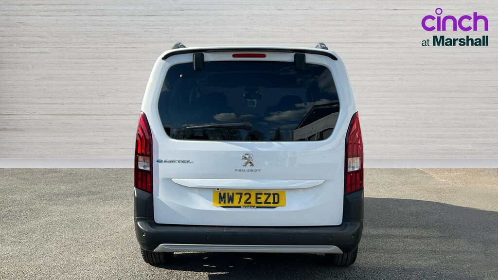Peugeot e-Rifter Rifter 100Kw Allure Premium 50Kwh 7 Seat Aut MW72EZD White #4