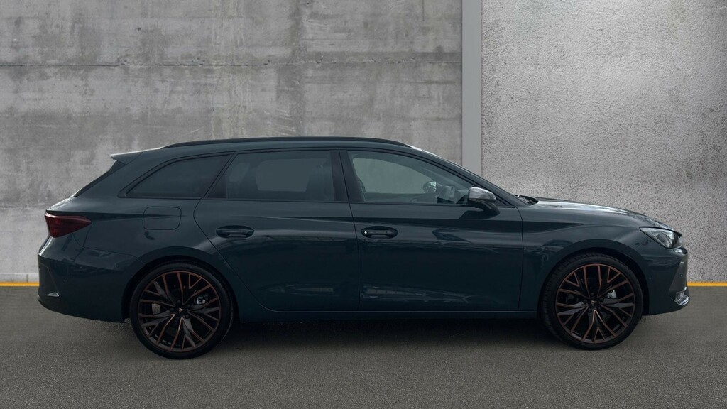 Cupra Leon Leon 1.5 Etsi 150 V3 Dsg KT75RYF Blue #4