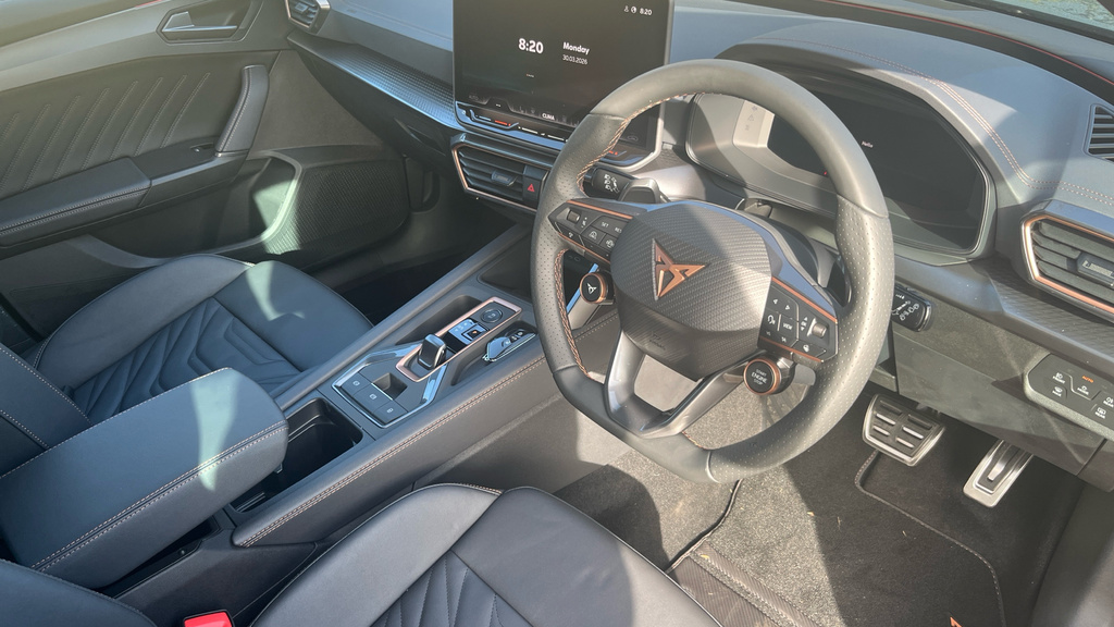Cupra Leon Leon 1.5 Etsi 150 V3 Dsg KW75TJZ Blue #6
