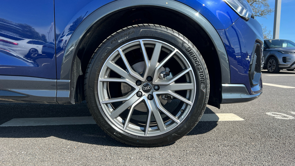 Audi Q3 Q3 35 Tfsi Black Edition S Tronic 20 Alloy LS75RYD Blue #5