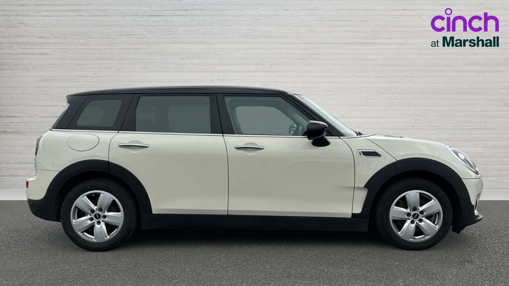 Mini Clubman Clubman 1.5 Cooper Classic 6Dr GF69KXM White #2