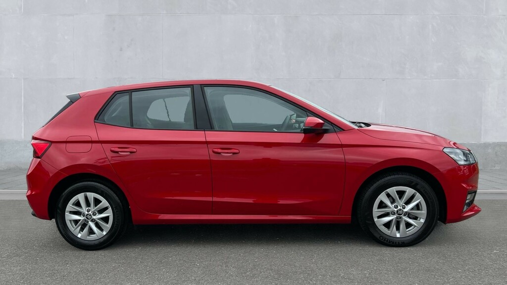 Skoda Fabia Fabia 1.0 Tsi Se Edition DE25WVN Red #4