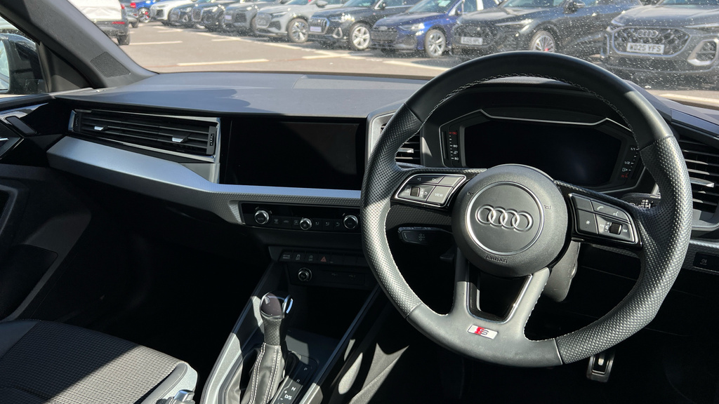 Audi A1 A1 30 Tfsi 110 S Line S Tronic BM23NGZ Black #6