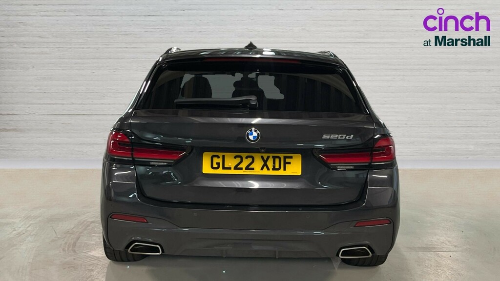 BMW 5 Series 5 Series 520D Mht M Sport Step GL22XDF Grey #4