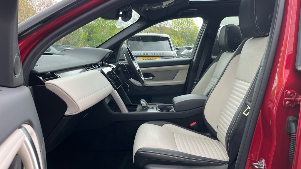 Land Rover Discovery Sport Discovery Sport 2.0 D200 Dynamic Hse 7 S KR74NYV Red #3