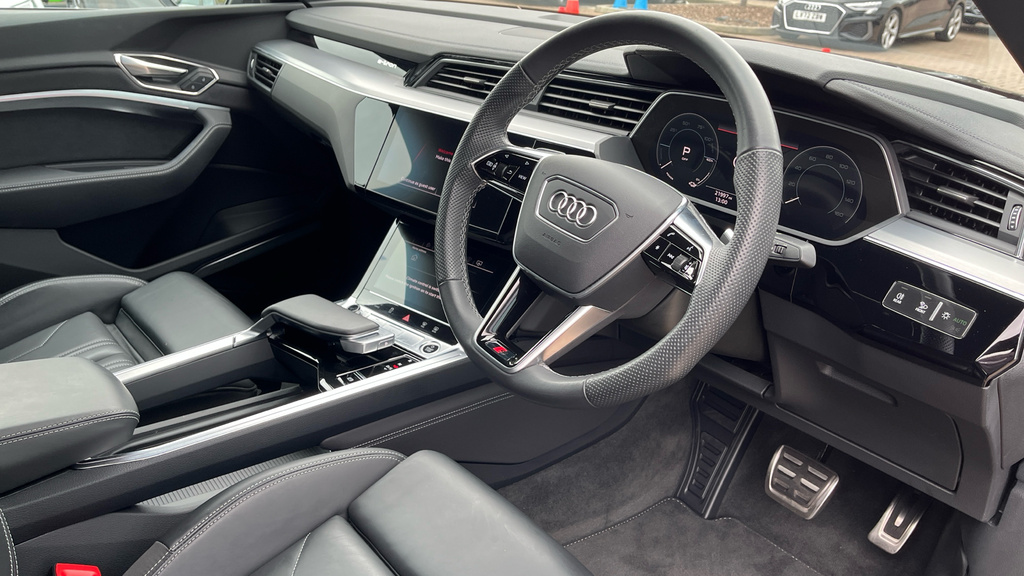 Audi Q8 e tron Q8 300Kw 55 Quattro 114Kwh S Line Tech P LC23XTL Brown #6
