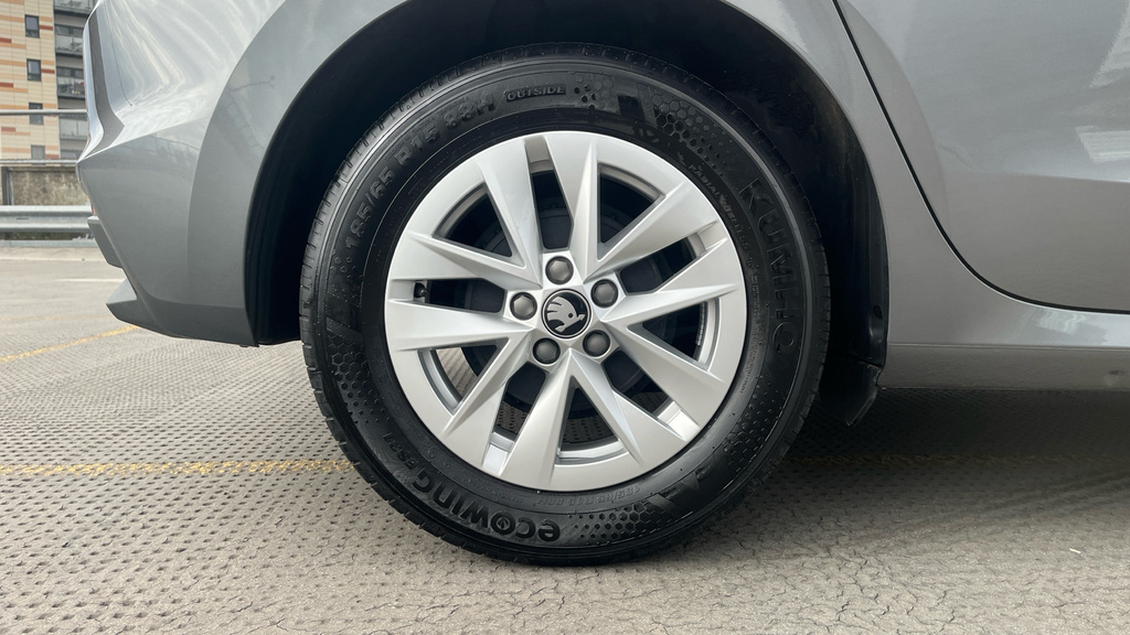 Skoda Fabia Fabia 1.0 Tsi Se Edition GL25OSY Grey #5