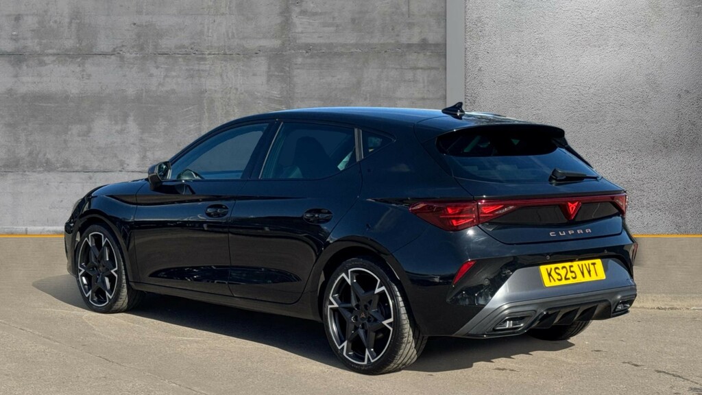Cupra Leon Leon 1.5 Tsi 150 V2 KS25VVT Black #3