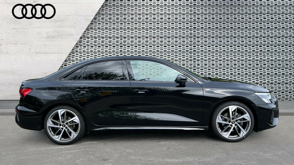 Audi A3 A3 35 Tfsi Edition 1 S Tronic LV22FZB Black #4