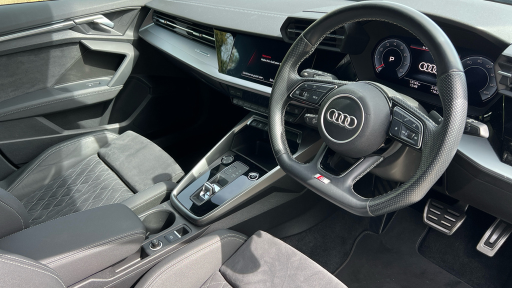 Audi A3 A3 35 Tfsi Edition 1 S Tronic LV22FZB Black #6