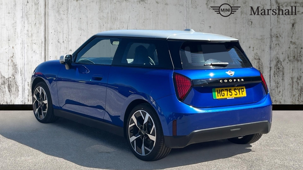 Mini Hatch Mini Cooper Hatchback 135Kw E Exclusive HG75SYP Blue #2
