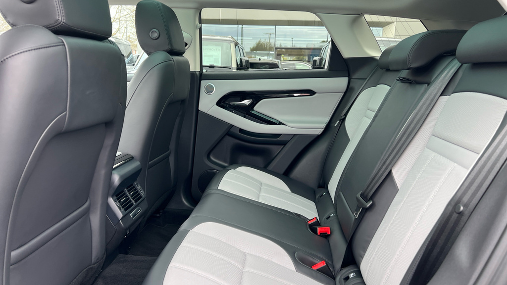 Land Rover Range Rover Evoque Range Rover Evoque 2.0 D200 Dynamic Hse KM74FUO Grey #4