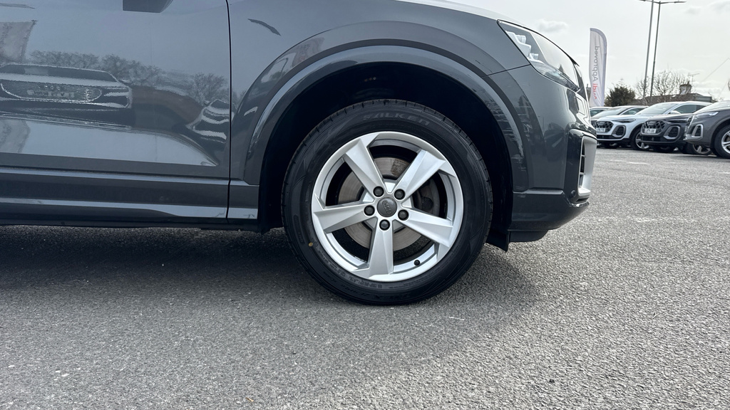 Audi Q2 Q2 30 Tdi Sport S Tronic Grey #5