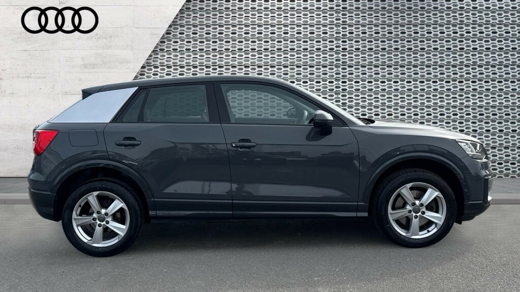 Audi Q2 Q2 30 Tdi Sport S Tronic Grey #4